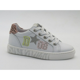 Overview image: Develab sneaker wit combi 01
